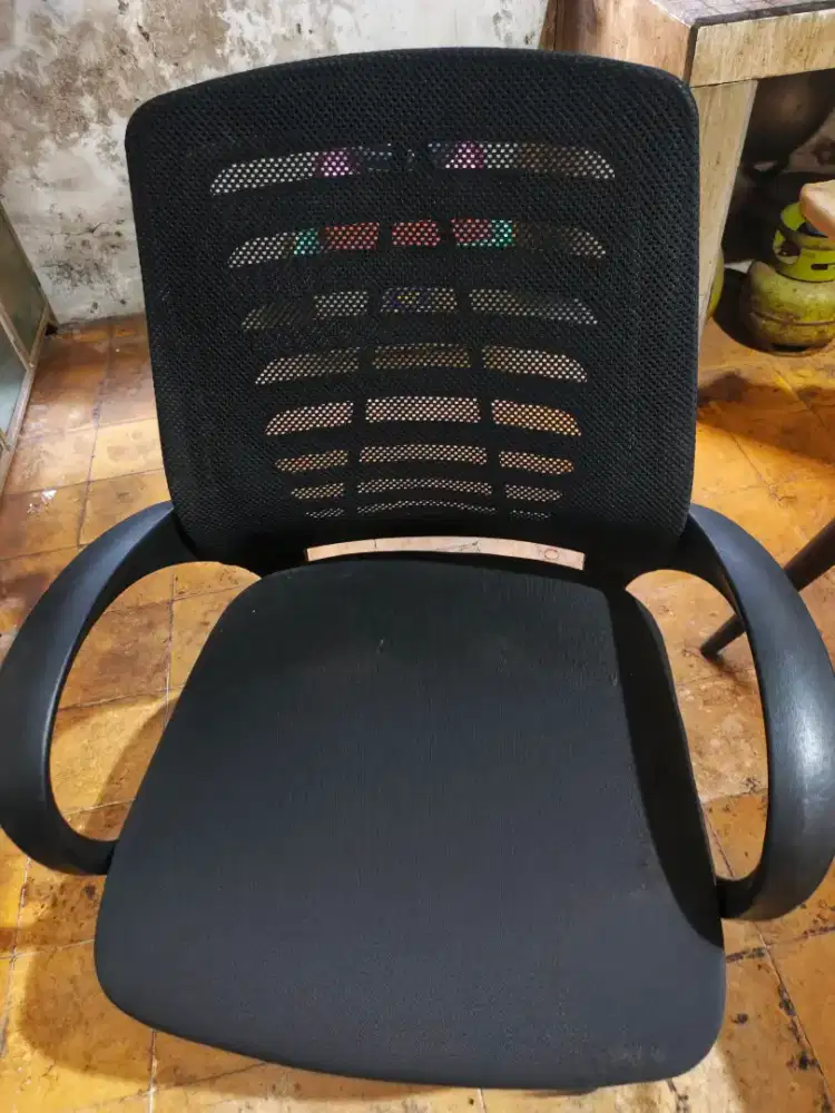 Kursi kantor Informa