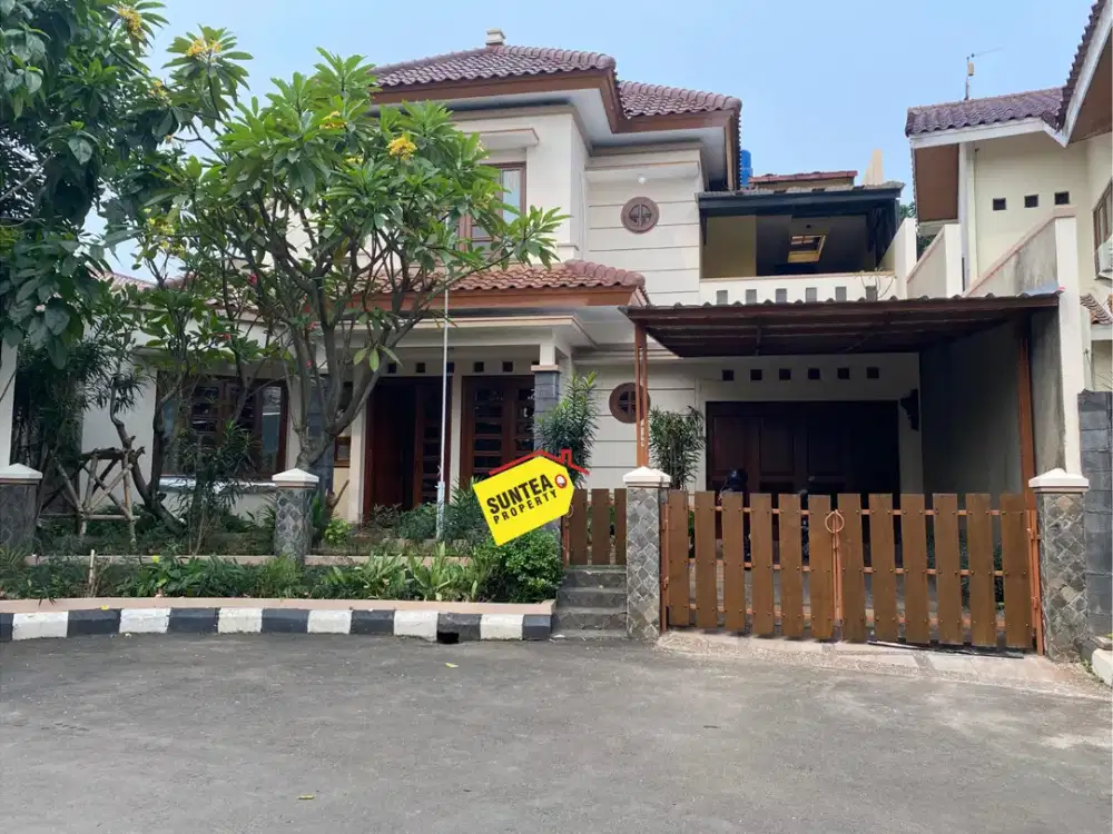 Cikini Bintaro Rumah Homie di Sudut dengan Swimming Pool Menteng Bintaro