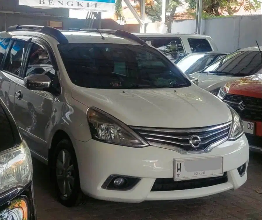 Grand Livina XV (2015)