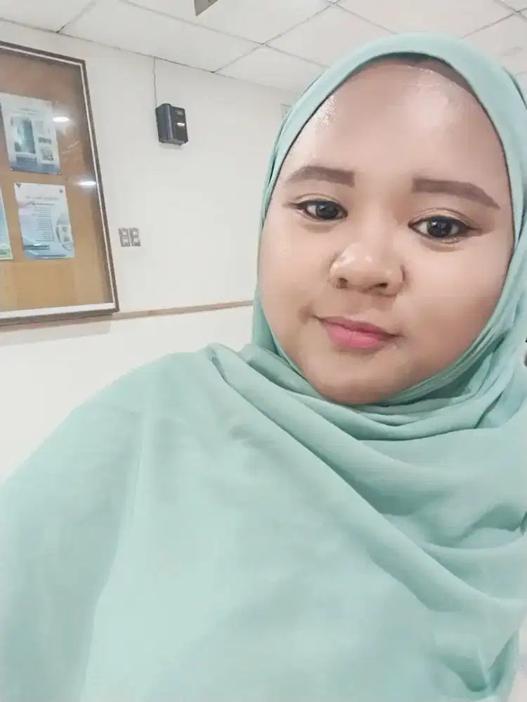 Membutuhkan pekerjaan