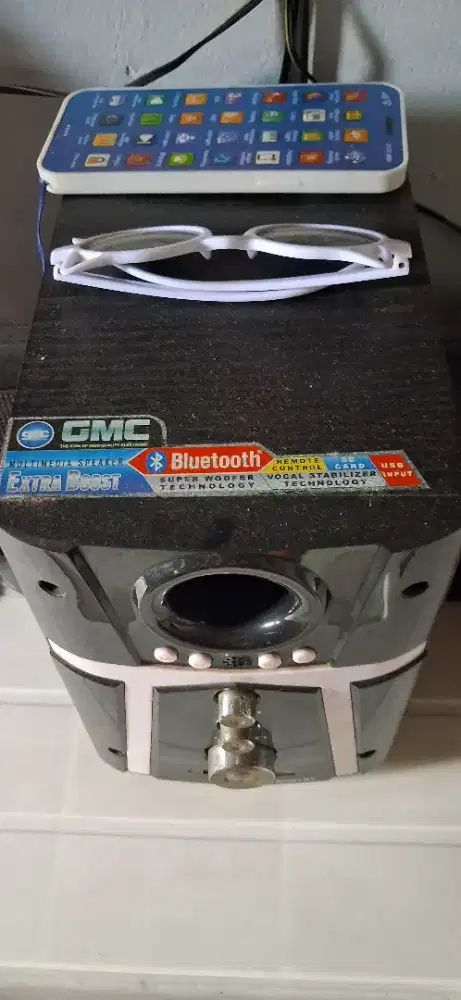 Speaker bluetooth GMC