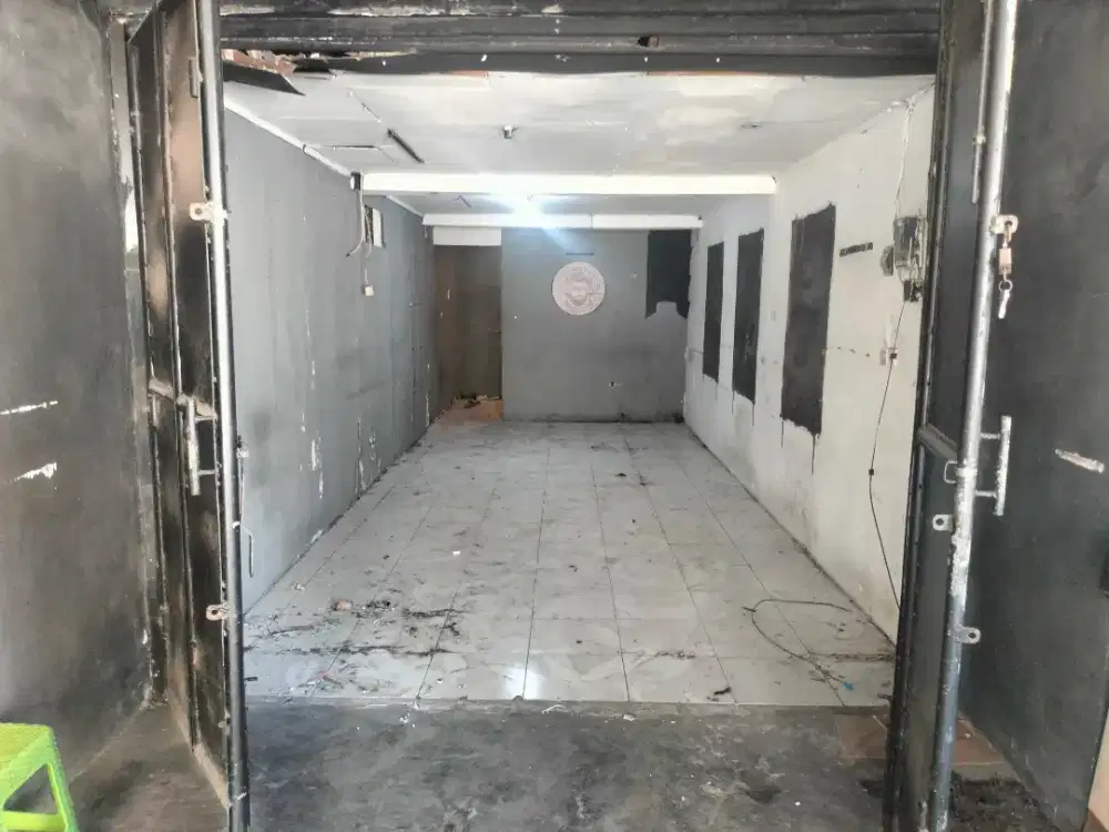 Disewakan toko bekas pakai usaha barbershop