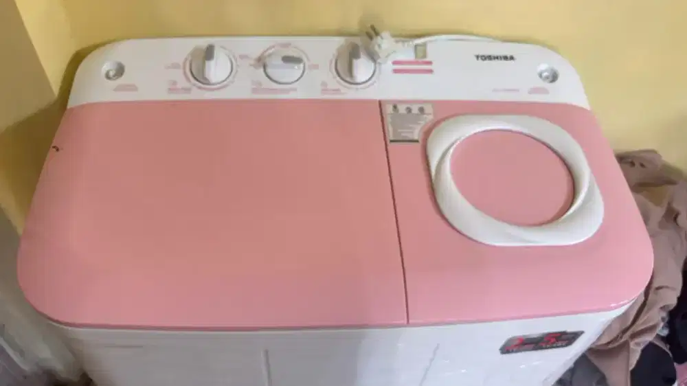 Mesin cuci rumah tangga