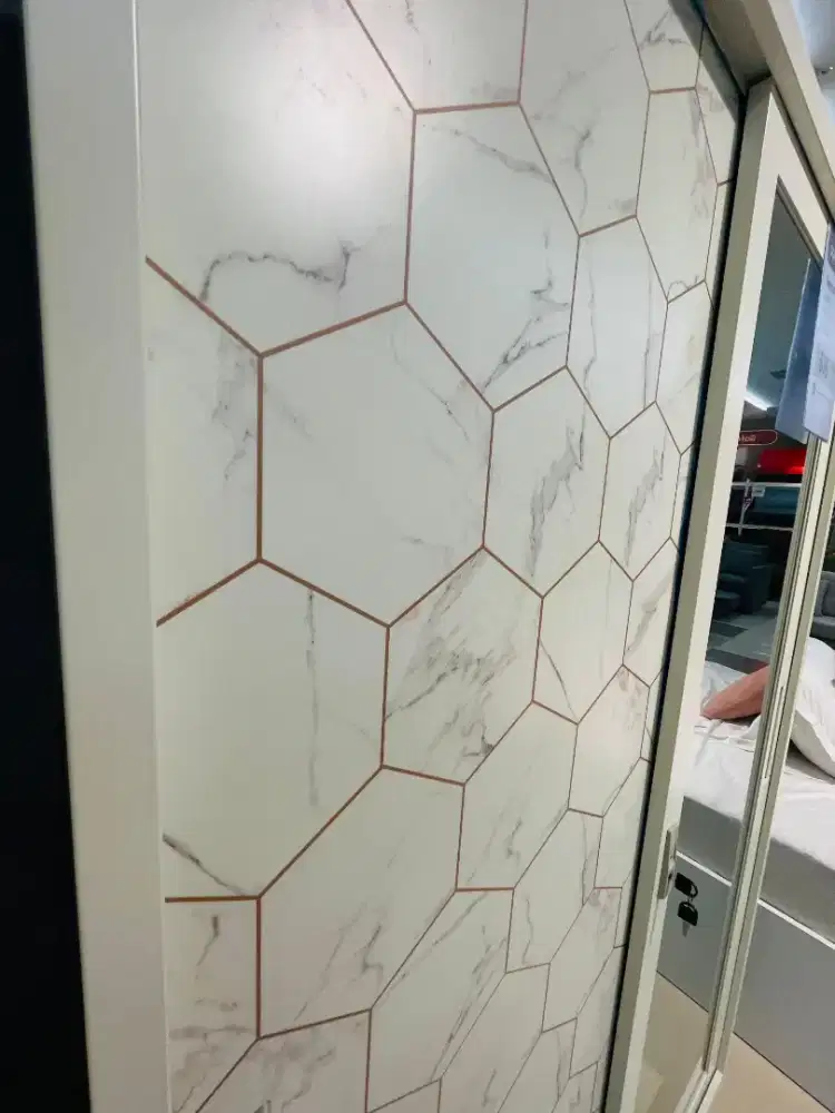 LEMARI METAL SLADING