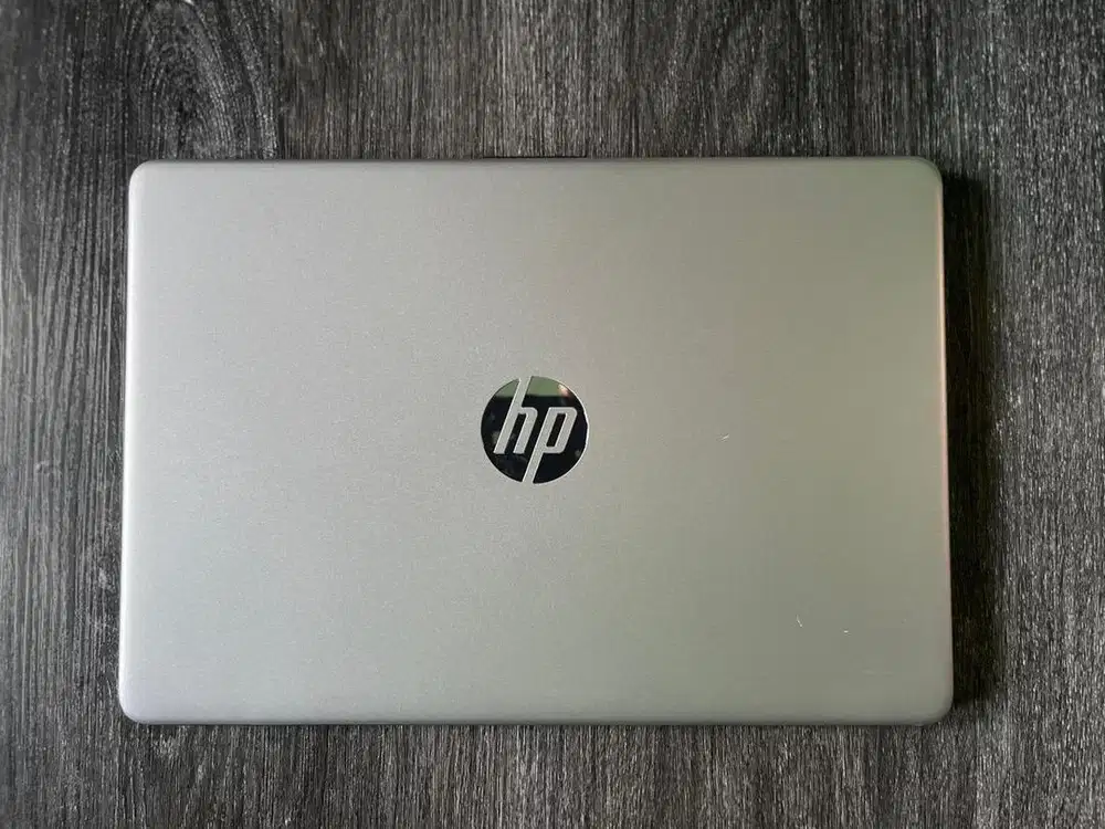 Laptop HP 14s-FQ0593AU