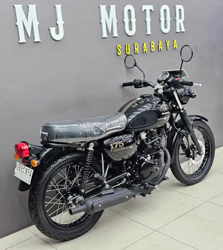 KAWASAKI W175 2023