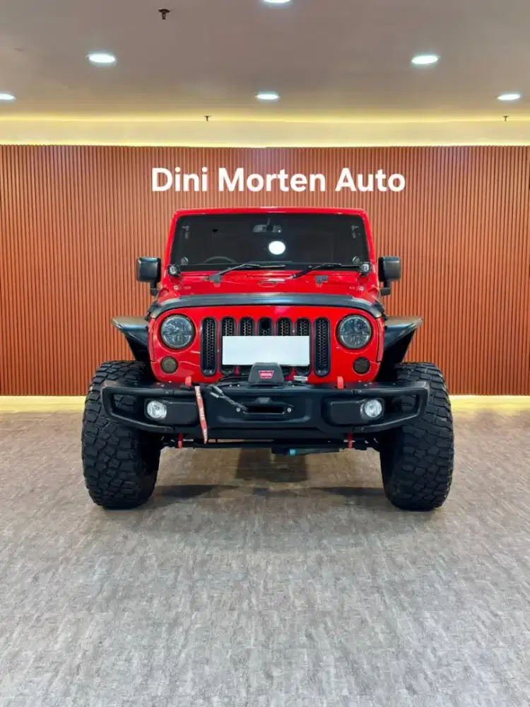 (KM 78rb) Jeep Wrangler JK Sport 3.6 at 2014