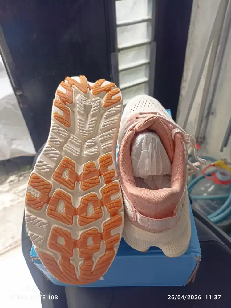 Sepatu Trail Run Hoka