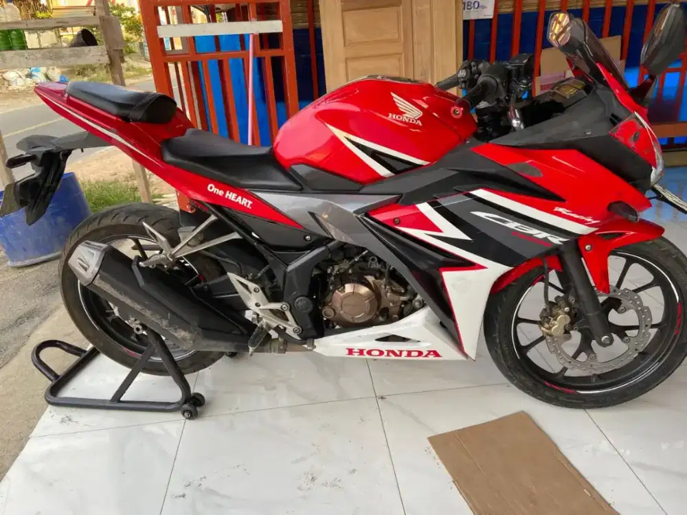 Dijual cepat CBR 150R