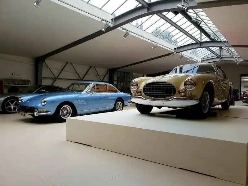 Di Cari Mantan Pegawai Salon Mobil Dan Steam