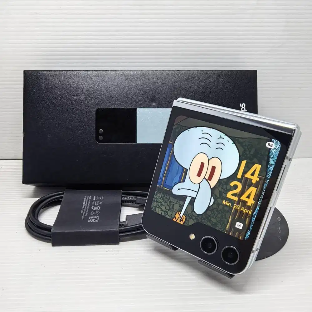 SAMSUNG GALAXY Z FLIP 5 5G 8/512 Mint EX SEIN LENGKAP ANTI MINUS