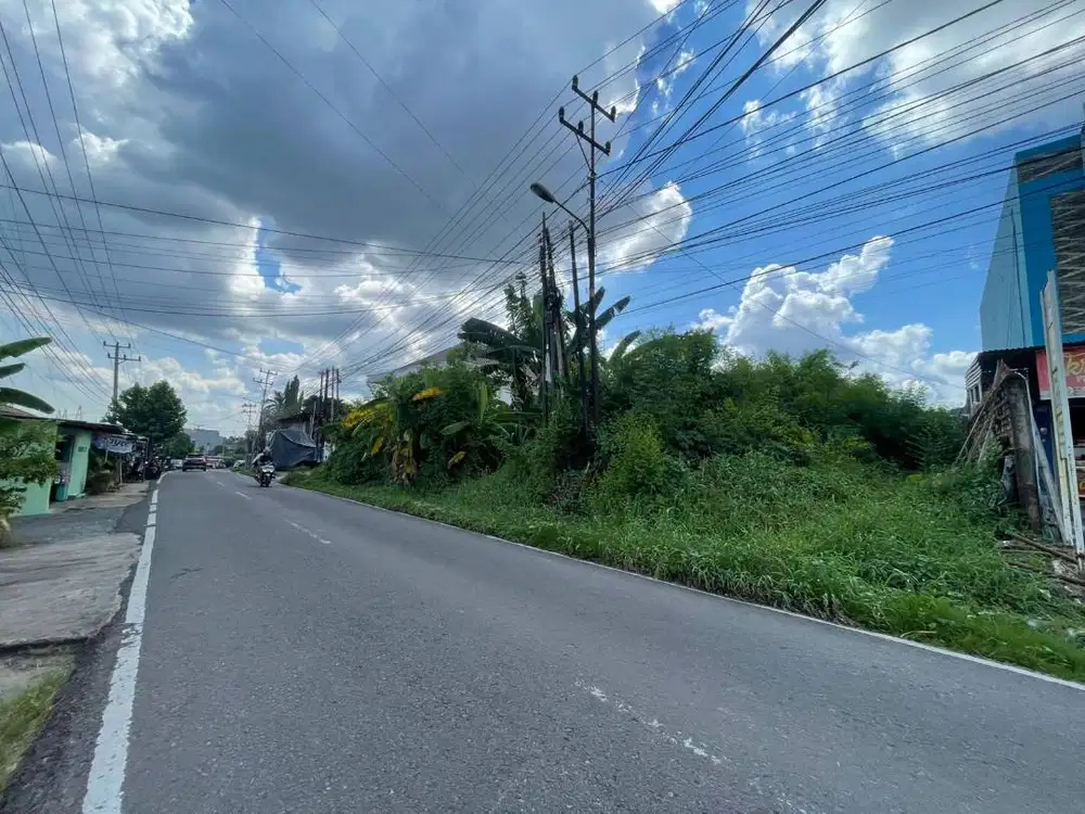 tanah kavling pinggir jalan depan siti fatimah