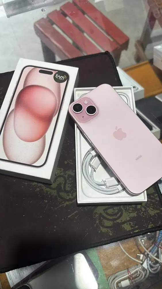 iPhone 15 128gb pink Cek unit