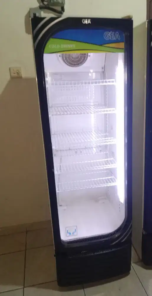 SHOWCASE BEKAS GEA EXPO 368 TIPE TERTINGGI