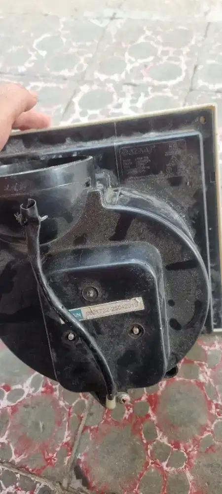 Hexaust sekai normal berfungsi baik