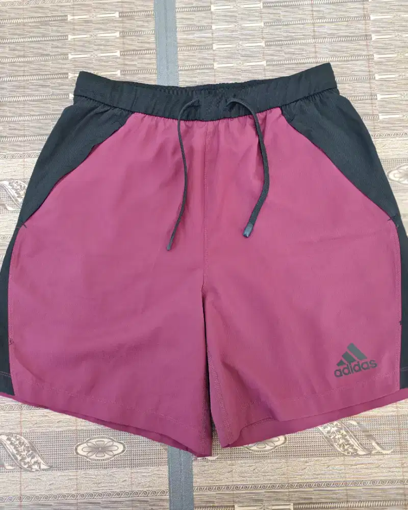 celana running adidas