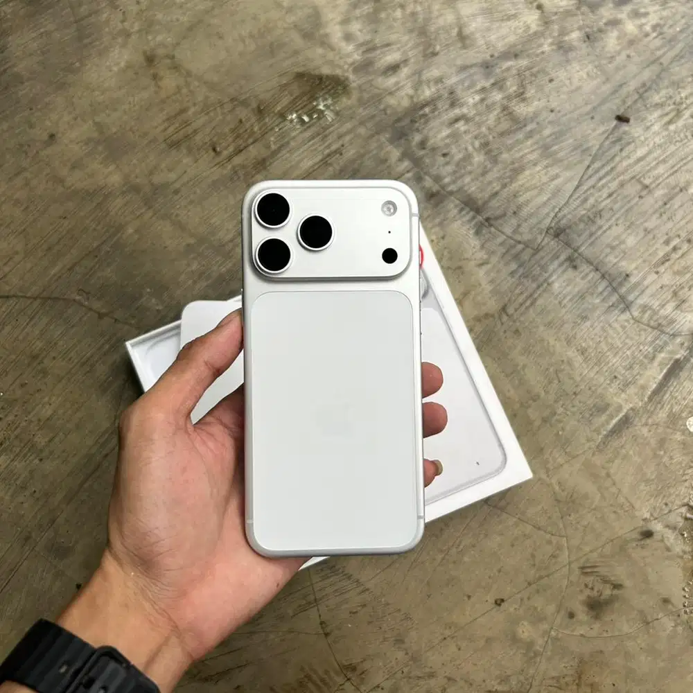 IPHONE 17 PROMAX 1TB SILVER RESMI EX IBOX