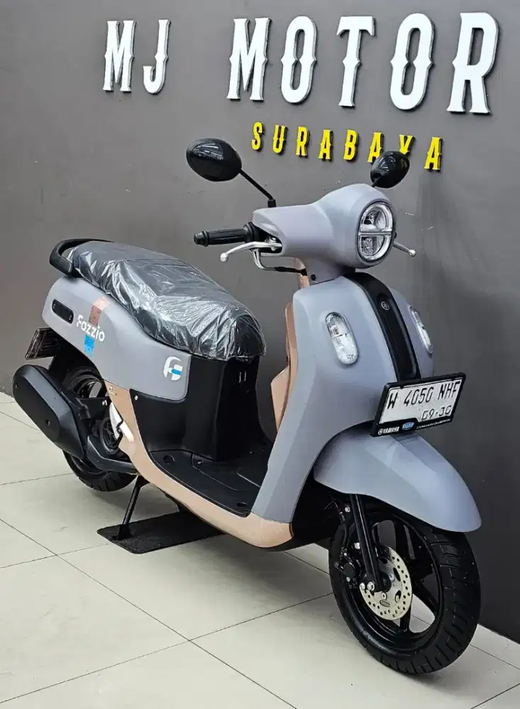 YAMAHA FAZZIO HYBRID 2025