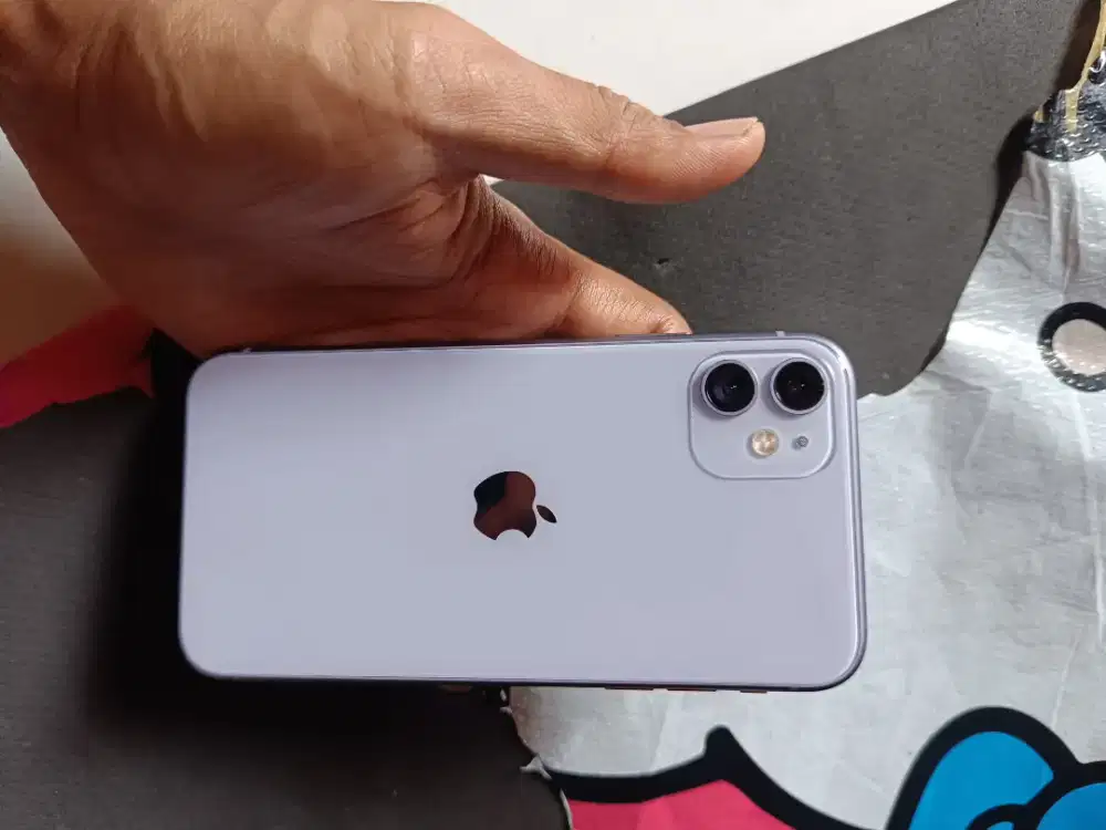 iPhone 11 64  beacukai