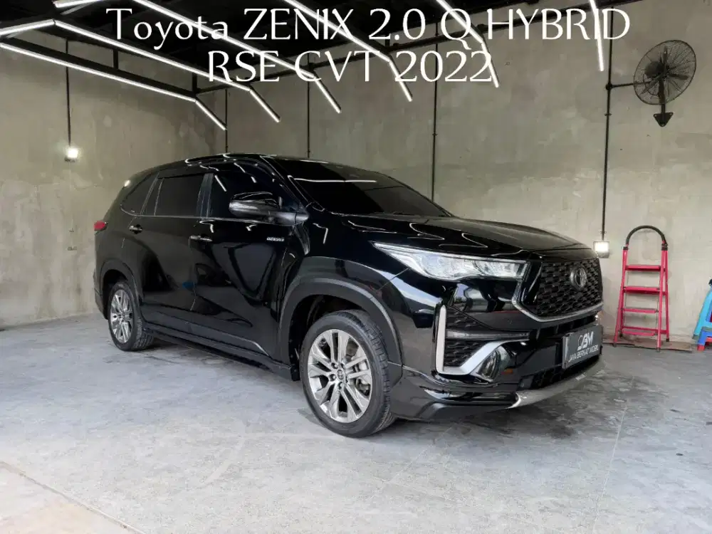 Toyota ZENIX HYBRID 2.0 Q RSE CVT 2022