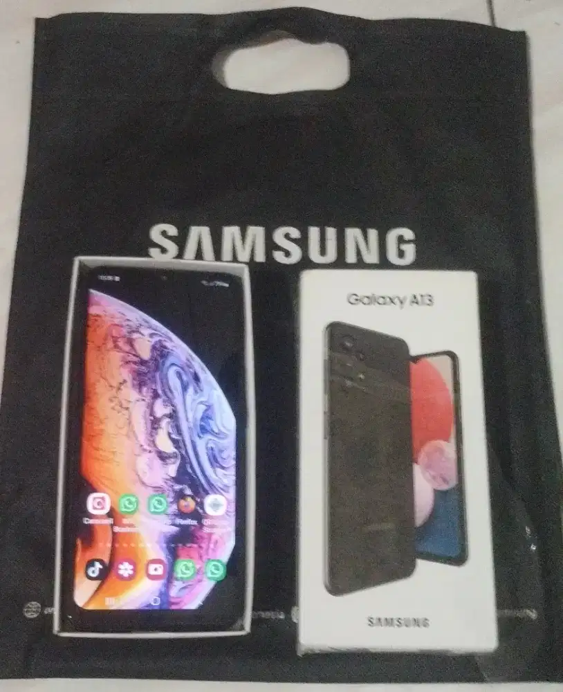 Di jual samsung A13 4G lengkap