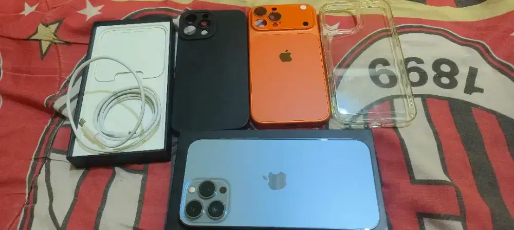 Iphone 13 promax 1 tb ibox Pa/A fullset banyak bonus