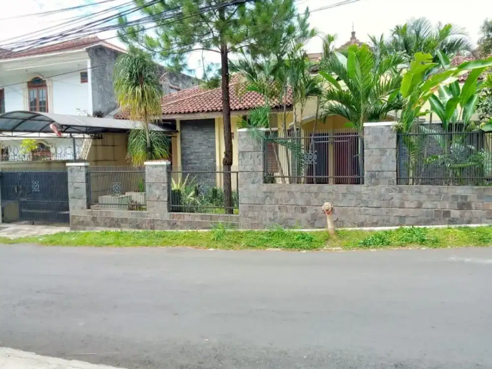 Rumah Mewah Setra Indah Raya – LT 489 m², Basement, Parkir 5 Mobil