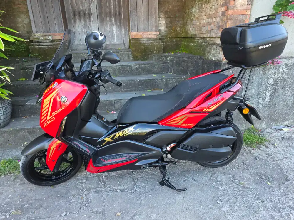 DI JUAL SEPEDA MOTOR YAMAHA XMAX
