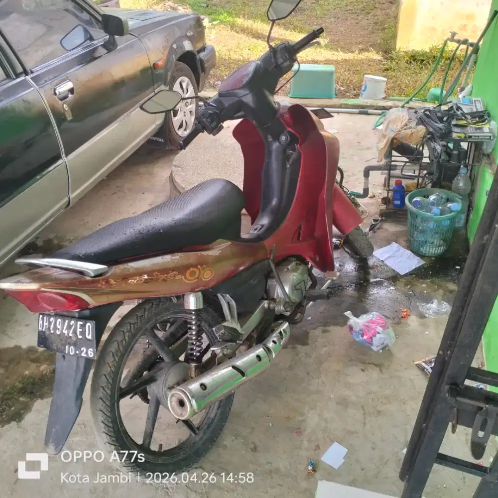 Jupiter z jari2 tahun 2005