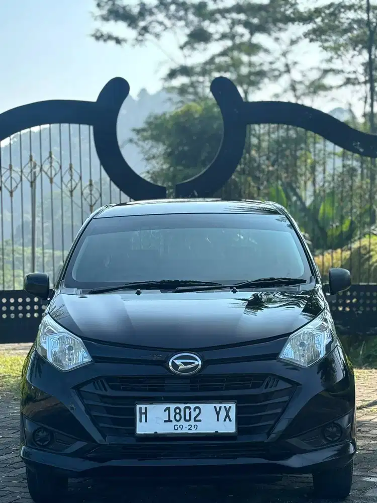 Dijual Daihatsu Sigra Tahun 2019 Tipe D MT 1000 cc