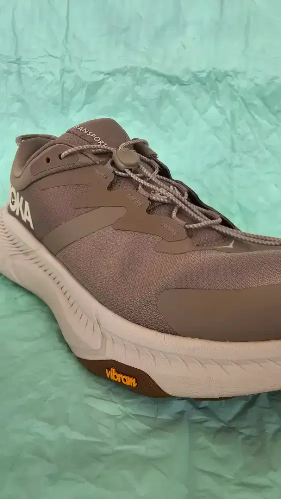 HOKA Transport hiking/ commuter shoes - Dune/ Eggnog size 42 2/3