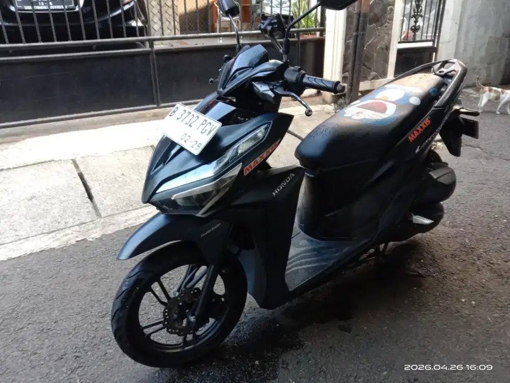 Vario 150 keylest hitam dop