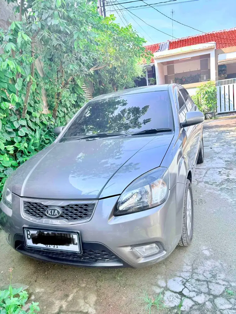 Kia Rio 2011 Bensin