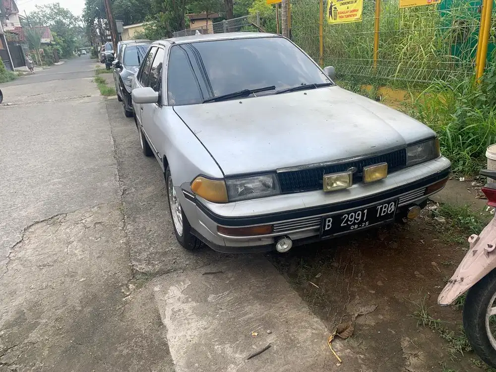 Toyota Corona 1991