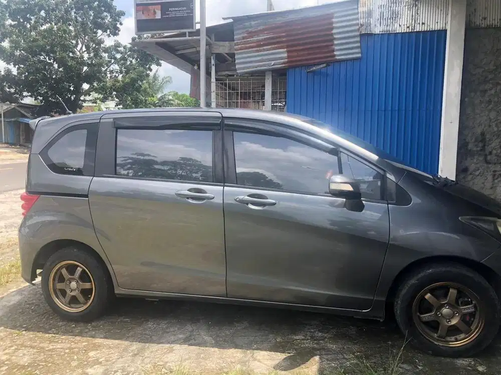 Di jual honda freed