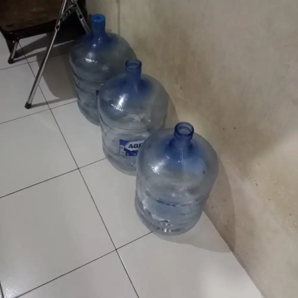 Jual air aqua, galon aqua kosong