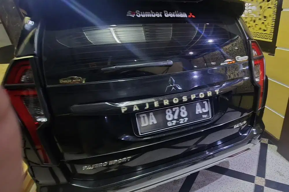 Di JUAL CEPAT BU. PAJERO SPORT DAKKAR 4x2