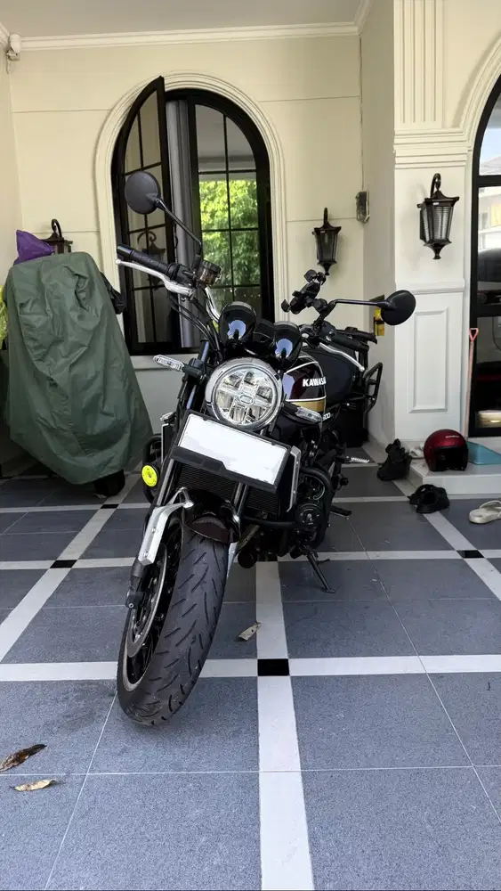KAWASAKI Z900RS