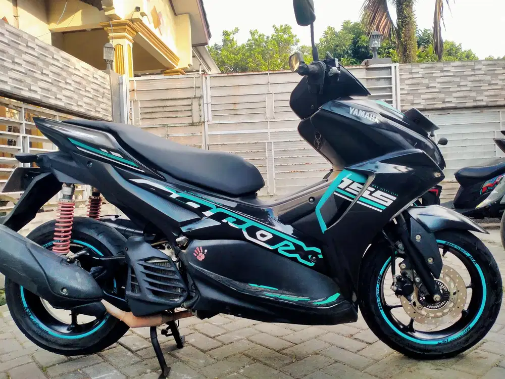 Yamaha Aerox lengkap motor sehat walafiat keterangan detail dibawah