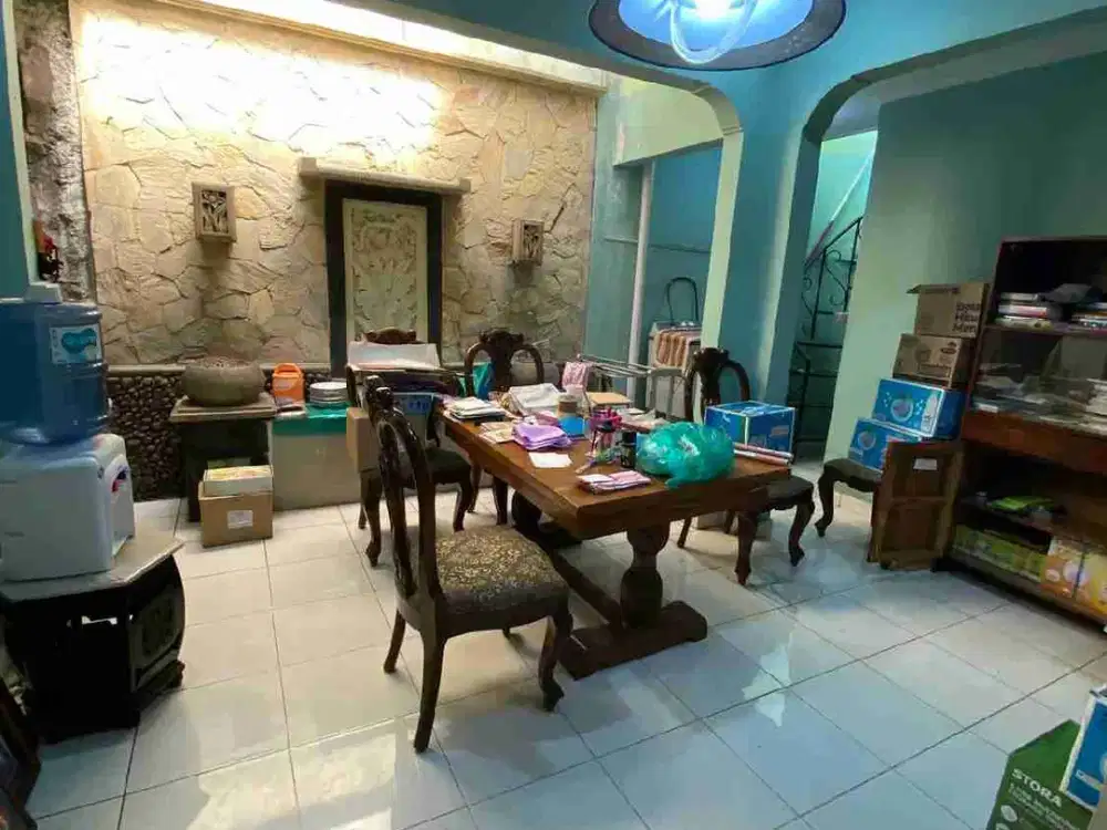 Rumah 2 Lantai Bagus Siap Huni di Bintaro Sektor 3