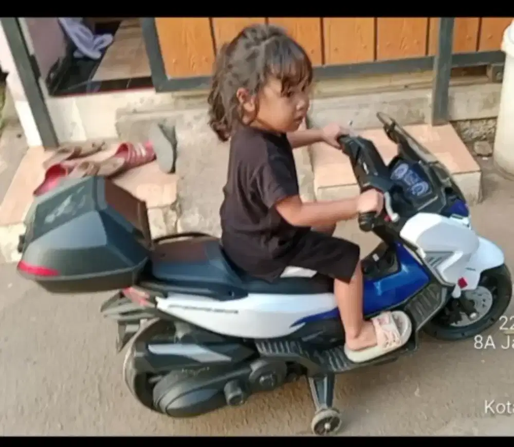 Motor - motoran anak