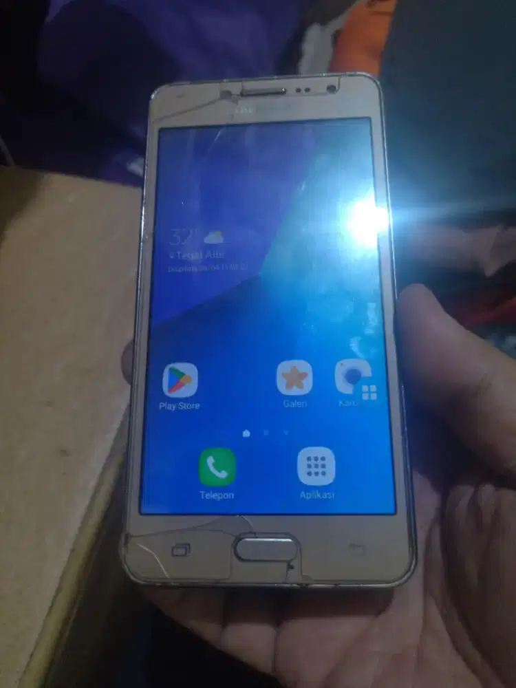 Samsung galaxy j2 prime minus (ada bonus)