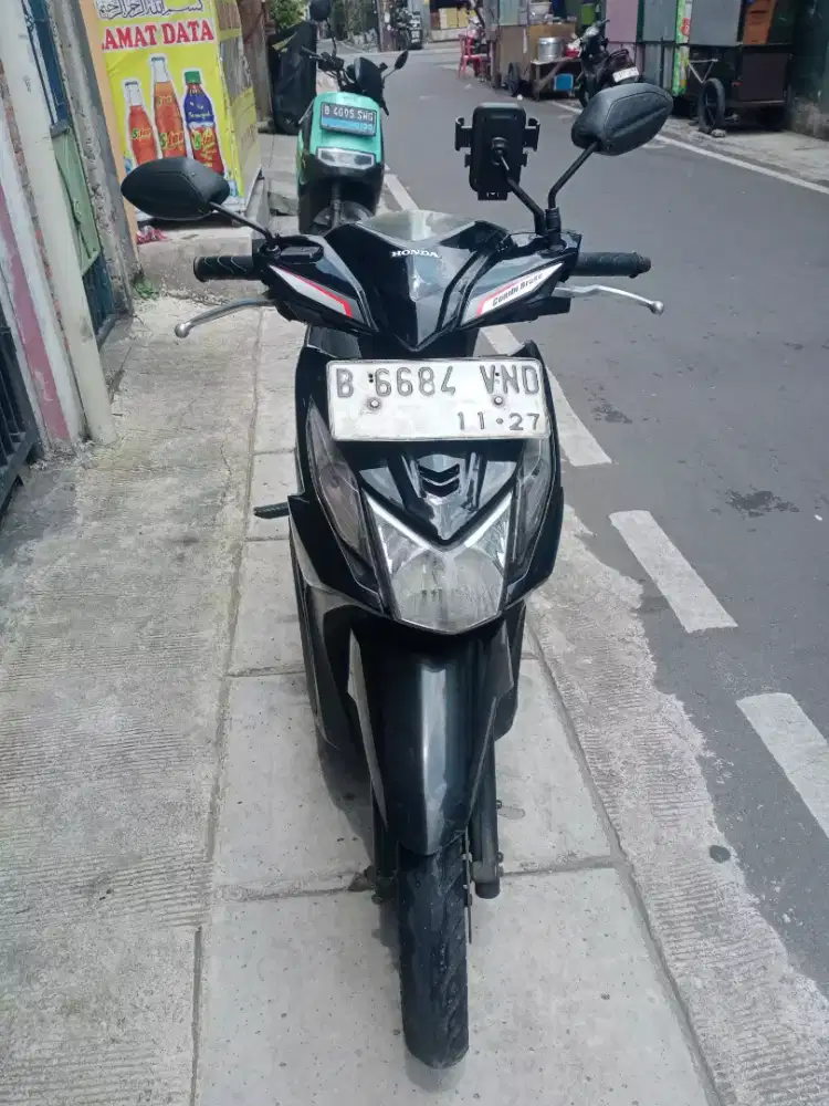 Beat 2016 Hitam Stater Halus