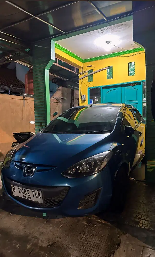 Mazda 2 2012 Bensin