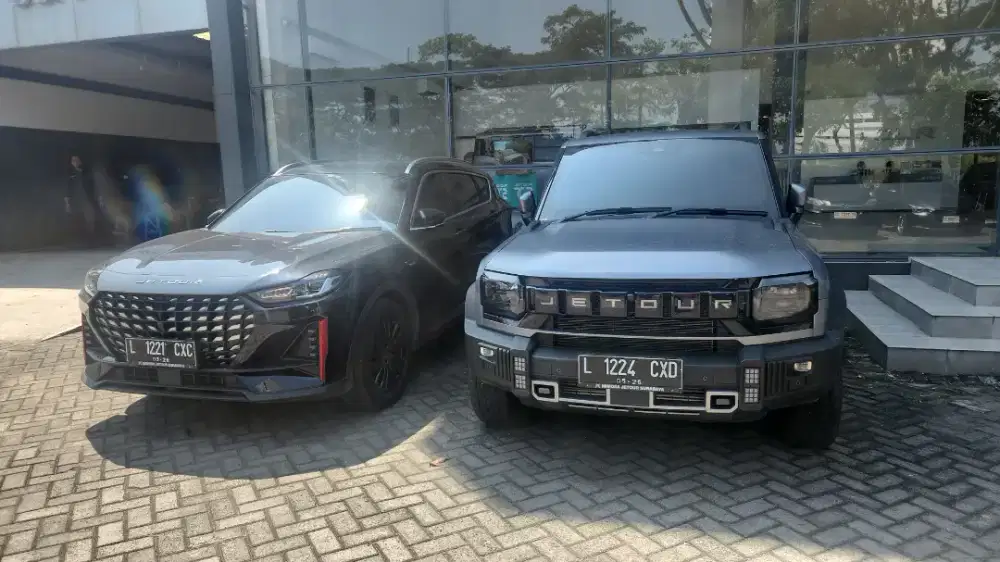 Jetour Dashing SUV Sporty Panoramic Sunroof Wireless Carplay Surabaya