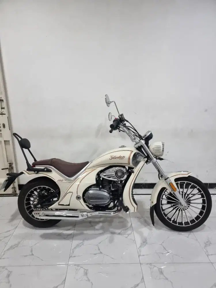 Keeway Gleiten 125 Matic Cruiser LED Fi Antikkk 2025 bln 9 KM 2 RB