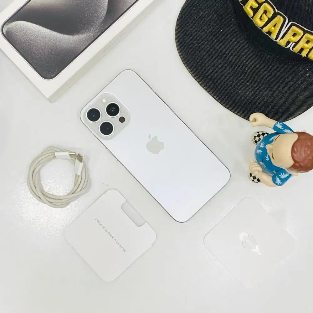 Apple iPhone 15 Promax 256 gb space white titanium garansi resmi