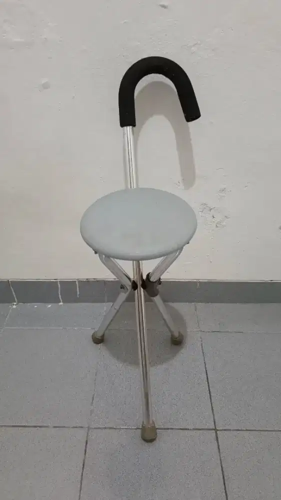 Tongkat Duduk + Tongkat Kaki Satu