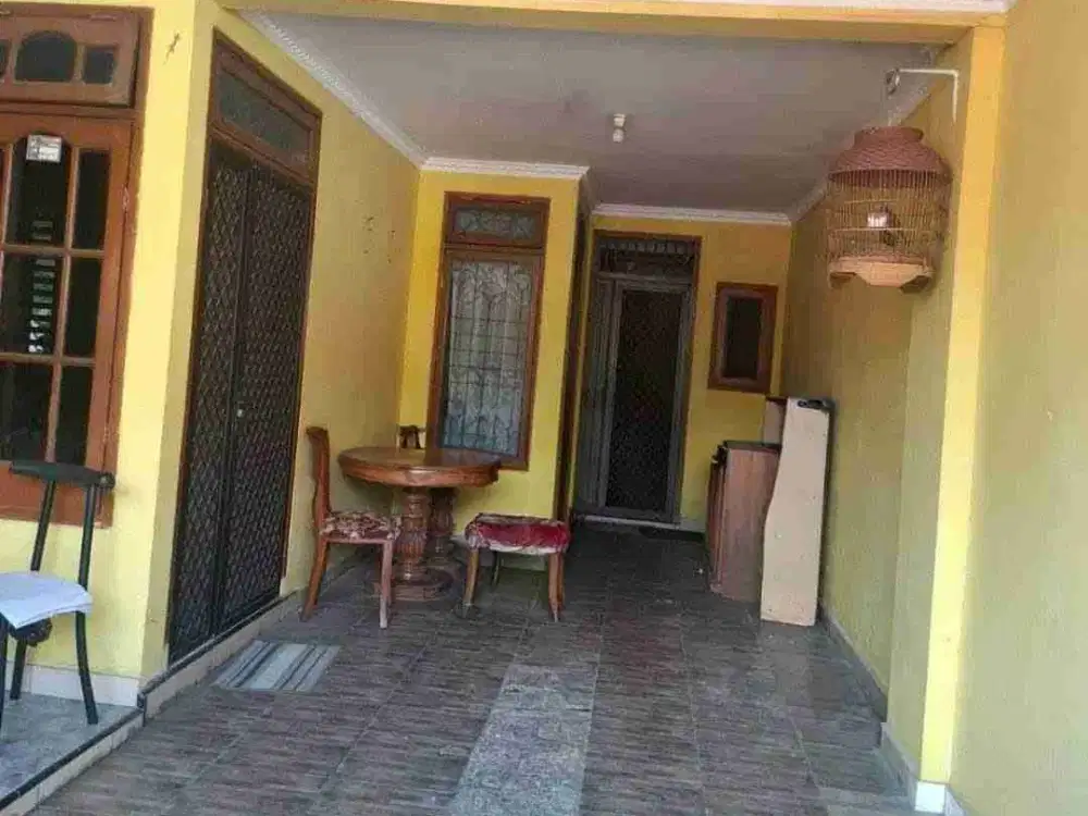 Rumah dijual nyaman, bebas banjir, sangat strategis, taman galaxy, bekasi