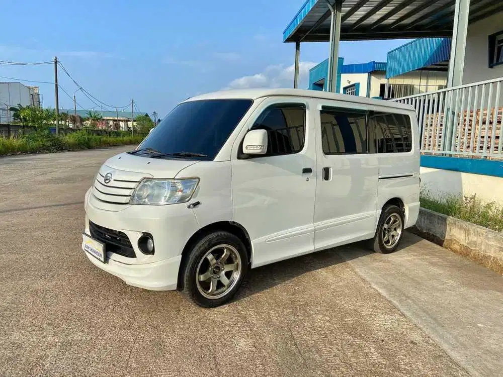 DAIHATSU LUXIO D MT 2017